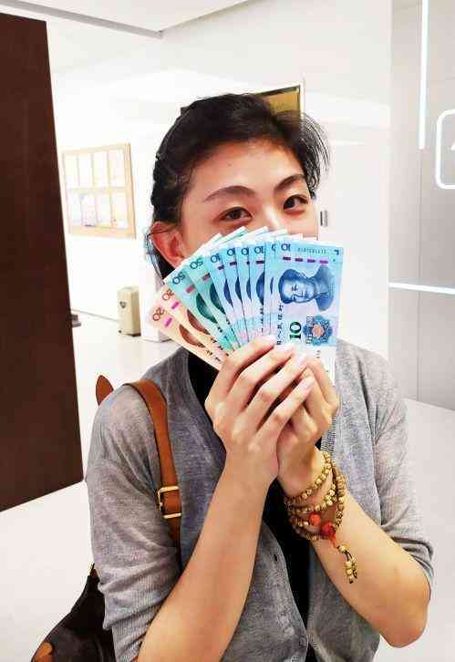 黄金上只写了999是不是真的(黄金上面有999的是假的还是真的)