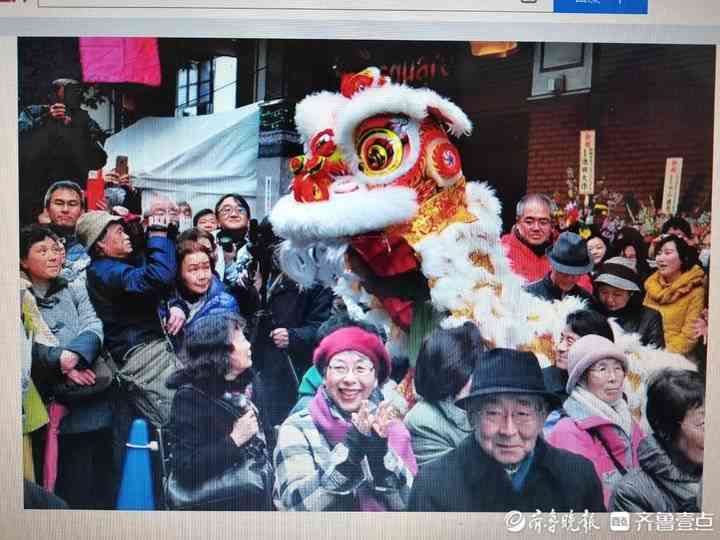 女性右手食指戒指表达什么(女的右手食指带戒指代表啥)