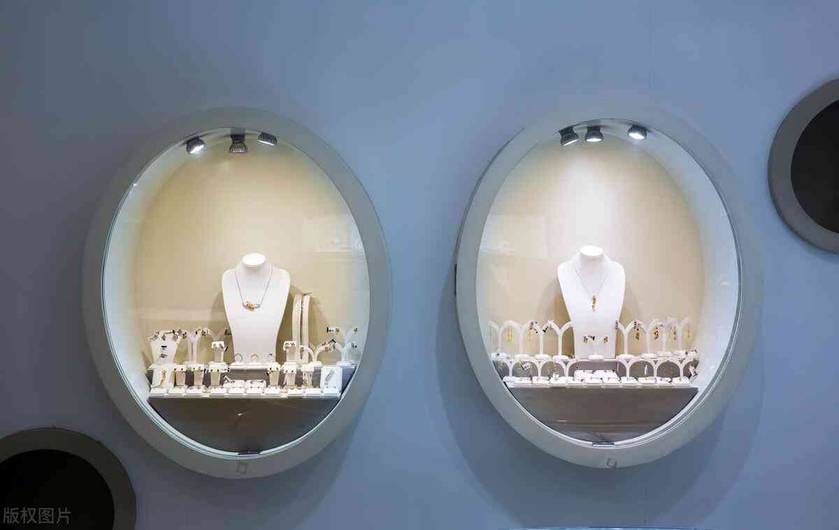 翡翠原石的市场价格(翡翠原石市场行情)