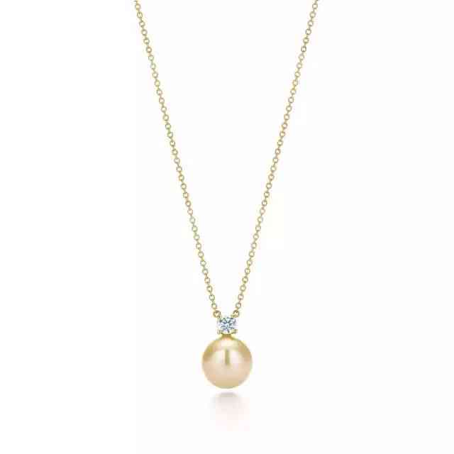 一条真的水晶手链大概多少钱(水晶手链多少钱一克)