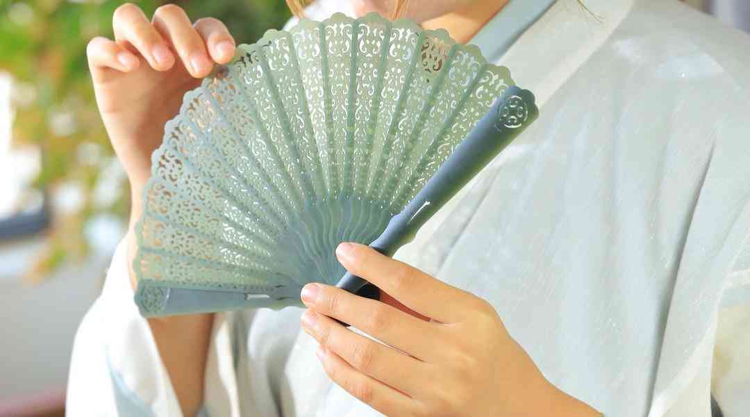 和田玉和白玉哪个好(和田玉和和田白玉哪个好)