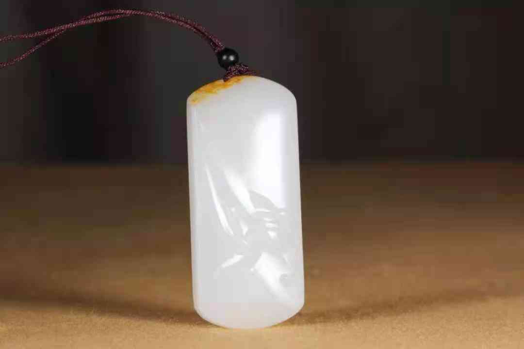 和田墨玉多少钱一克(和田墨玉一般多少钱啊)