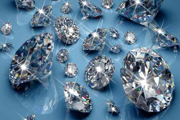 白金钻戒和铂金钻戒哪个好(白金钻戒好还是铂金钻戒好)