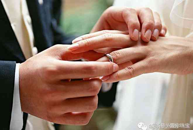 正常婚戒多少钱(结婚婚戒多少钱)