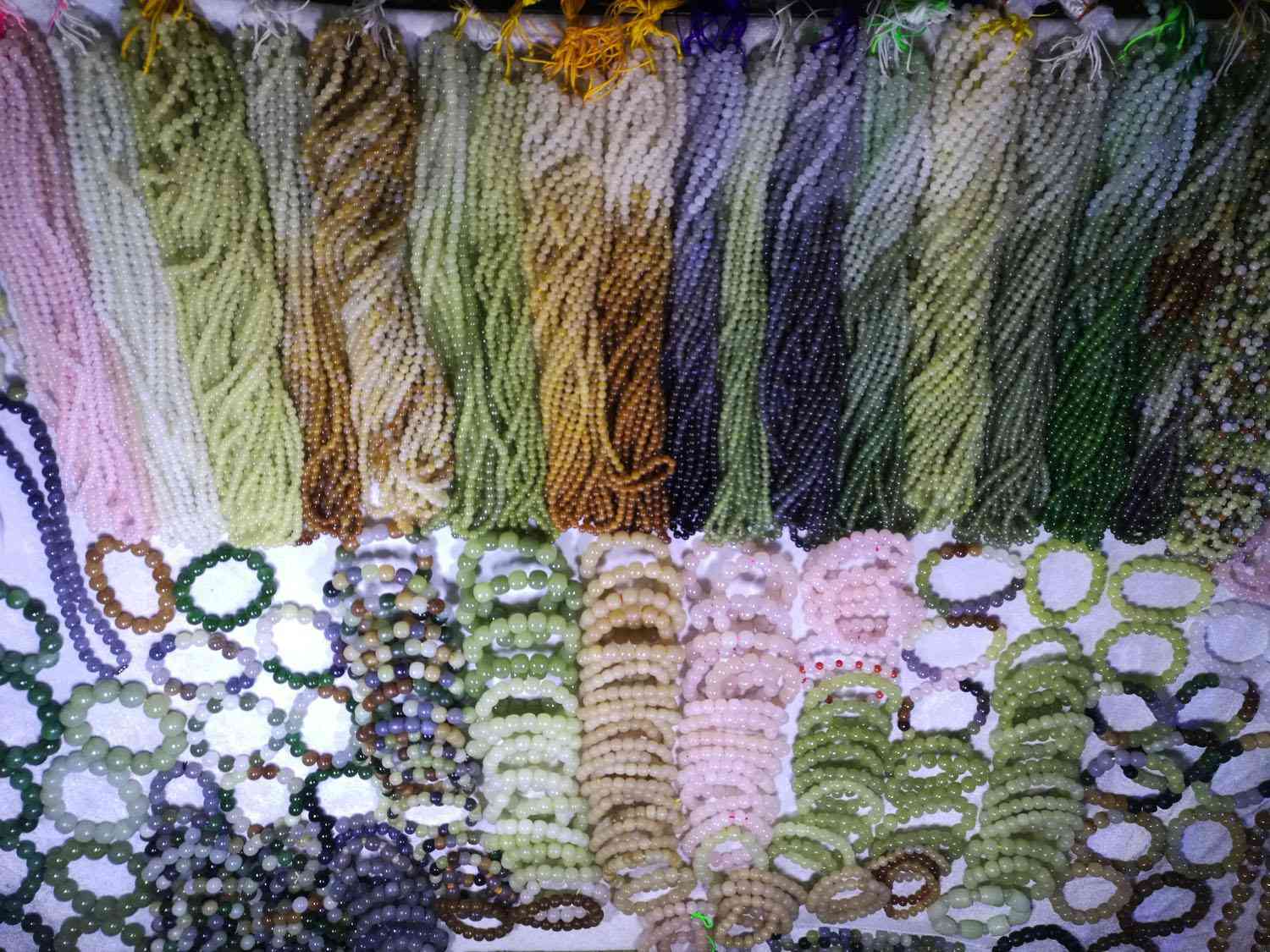 金镶玉和田玉吊坠(金镶玉和田玉吊坠寓意)