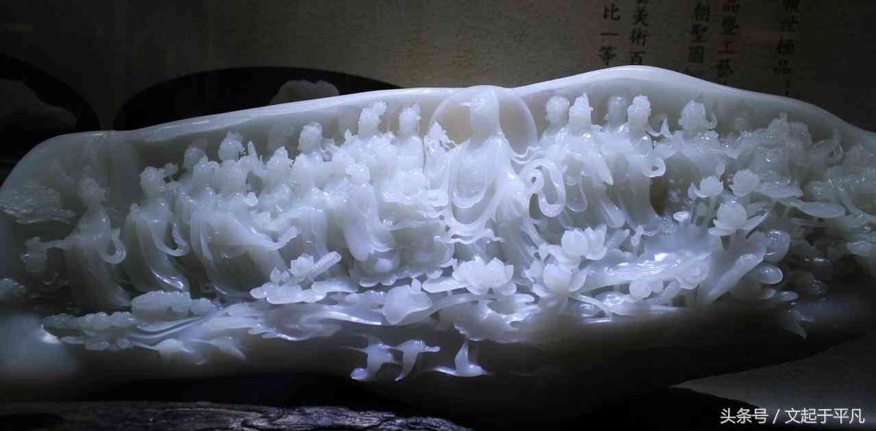 新疆和田玉籽料颜色(新疆和田玉是什么颜色的料)