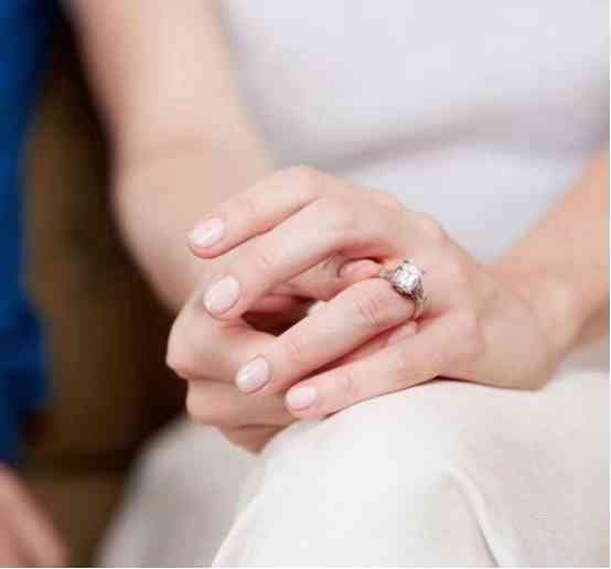 周六福属于什么档次(六福珠宝属于什么档次)