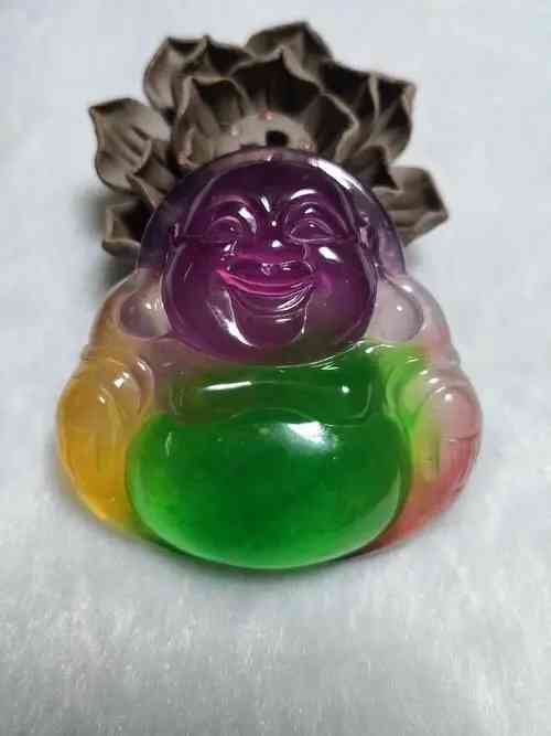 怎么看翡翠真假(怎么看翡翠真假绿)