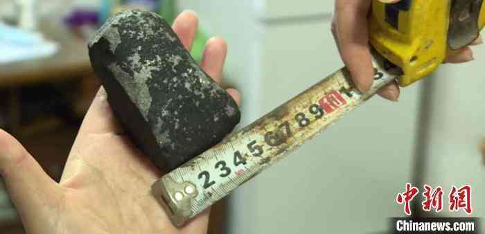 鸡血石产地在我国什么地方(鸡血石的产地在哪)