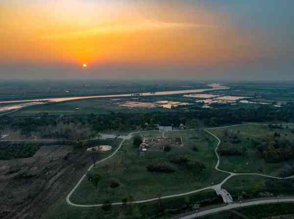 河南南阳玉器批发市场(河南南阳玉器批发市场有几个)