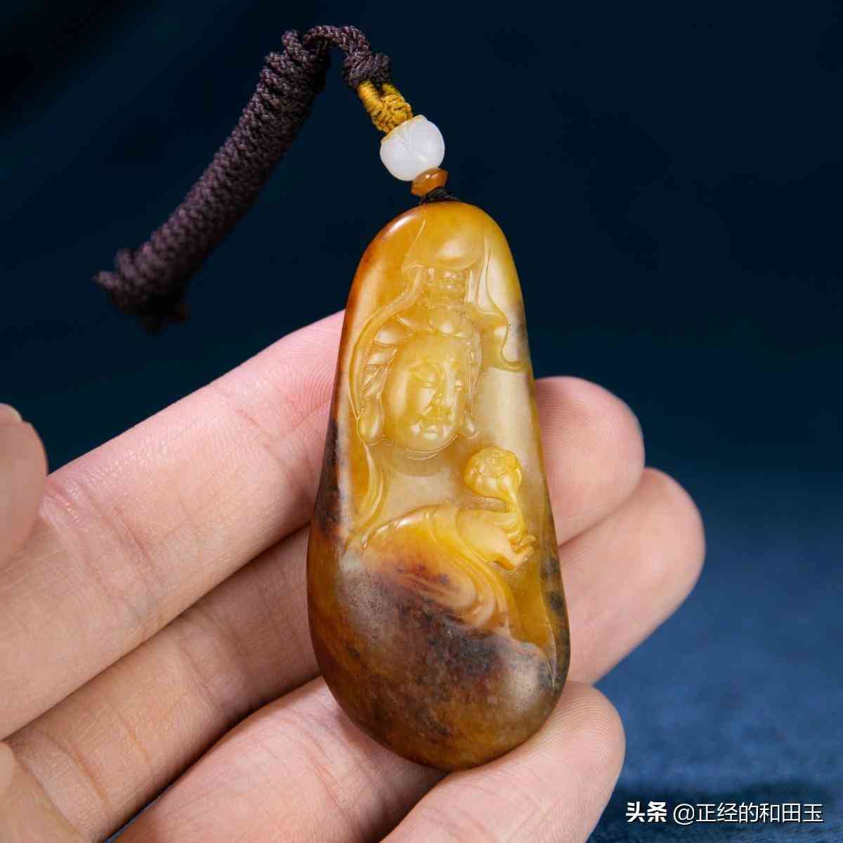 和田玉籽料是什么(和田玉籽料是什么材质)