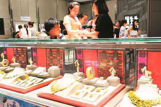 周大福银戒指价格(周大福银戒指价格999)