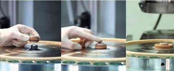 直击火葬后骨灰变钻石的现场照