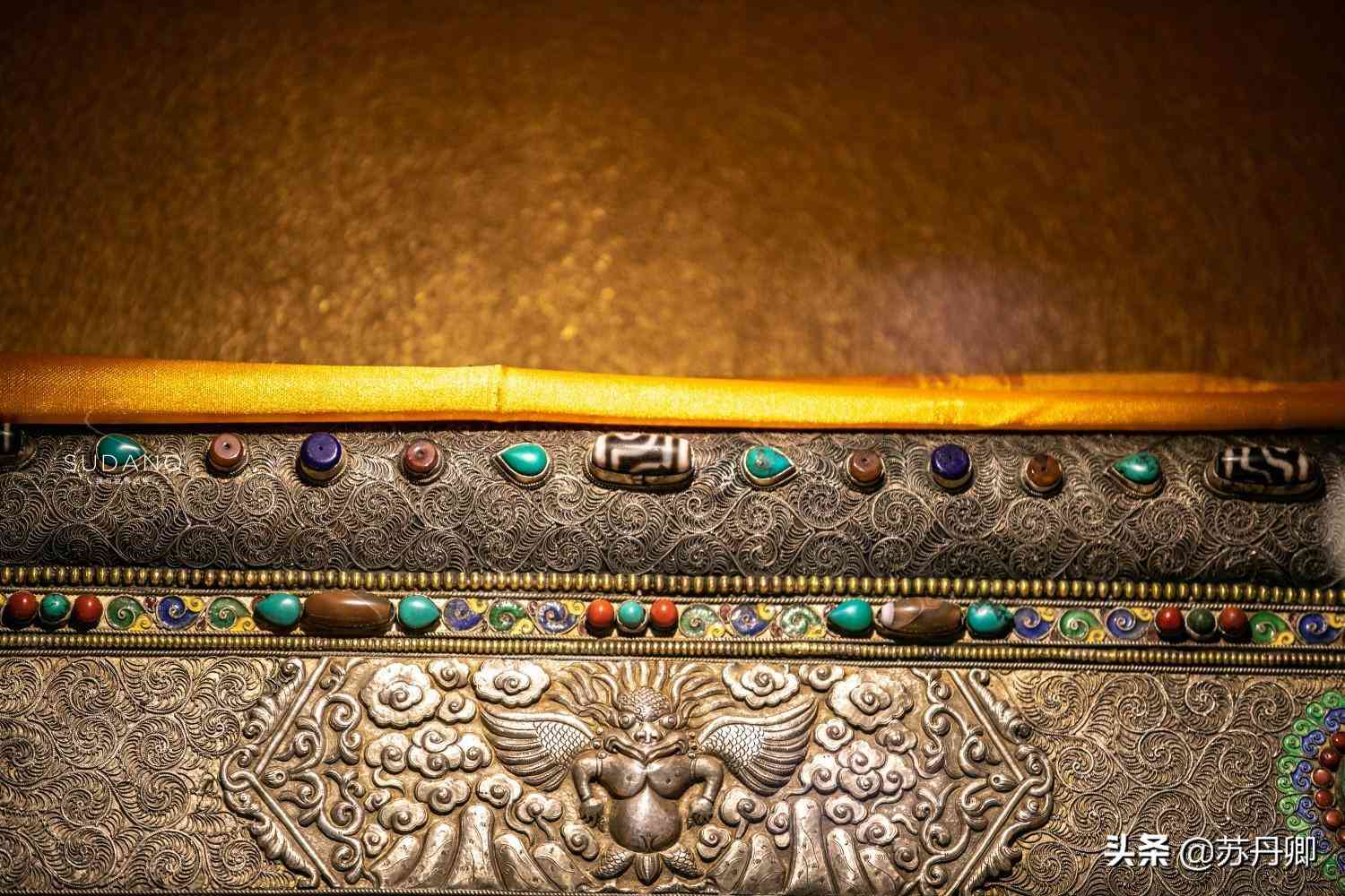 九眼天珠真假鉴别(九眼天珠真假鉴别方法)插图6