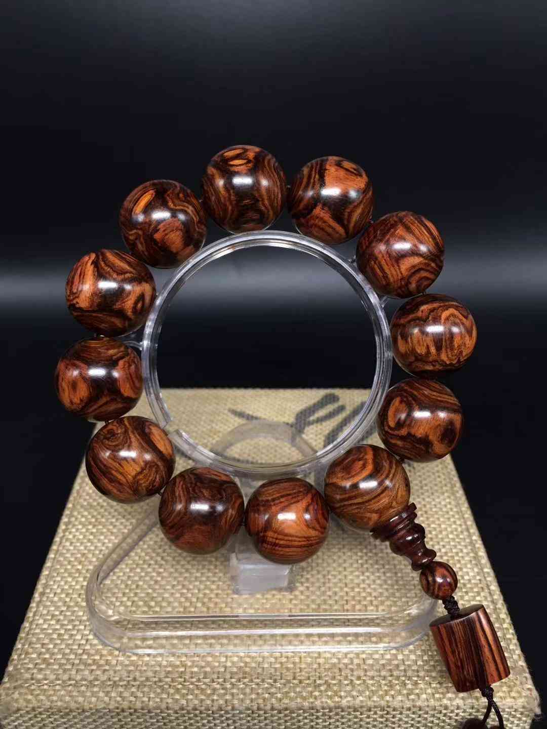 手串戴几颗合适？珠子颗数又有什么讲究？