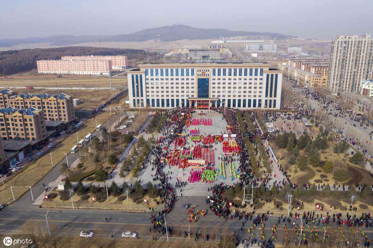 鸡西化妆品厂家加盟网站(鸡西化妆师招聘网)