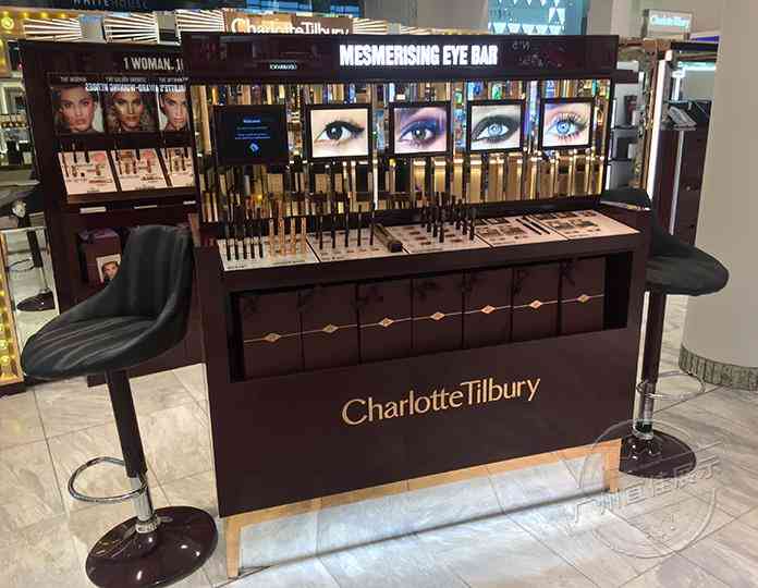 化妆品展示柜设计色彩背景(化妆品展示柜效果图片高端)