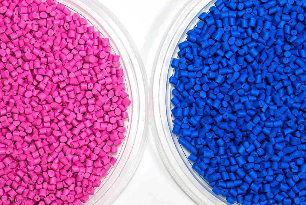 化妆品含香精对敏感皮肤(化妆品香精过敏)