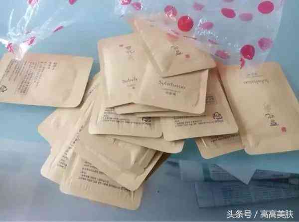 化妆品小样保质期(化妆品查保质期)