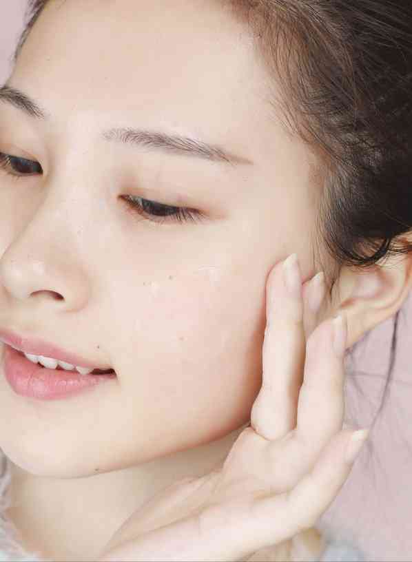 中老年国产化妆品推荐(中老年护肤品国货)插图12