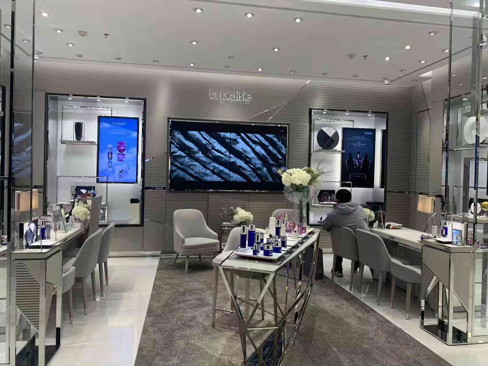 化妆品买了能退货吗(化妆品用了可以退货吗)