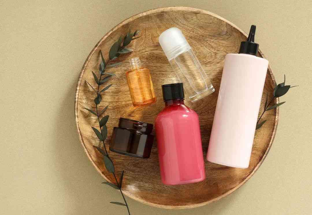 蓝色化妆品哪种好用(蓝色很贵的化妆品)插图14