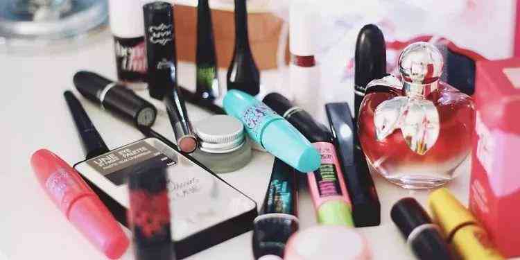 透水混凝土和女生化妆品(透水混凝土和女生化妆品有关系吗)插图9 透水混凝土和女生化妆品(透水混凝土和女生化妆品有关系吗)插图9