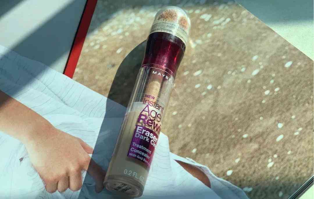 瑕疵皮大毛孔化妆品能用吗(瑕疵皮大毛孔化妆品能用吗女生)插图2