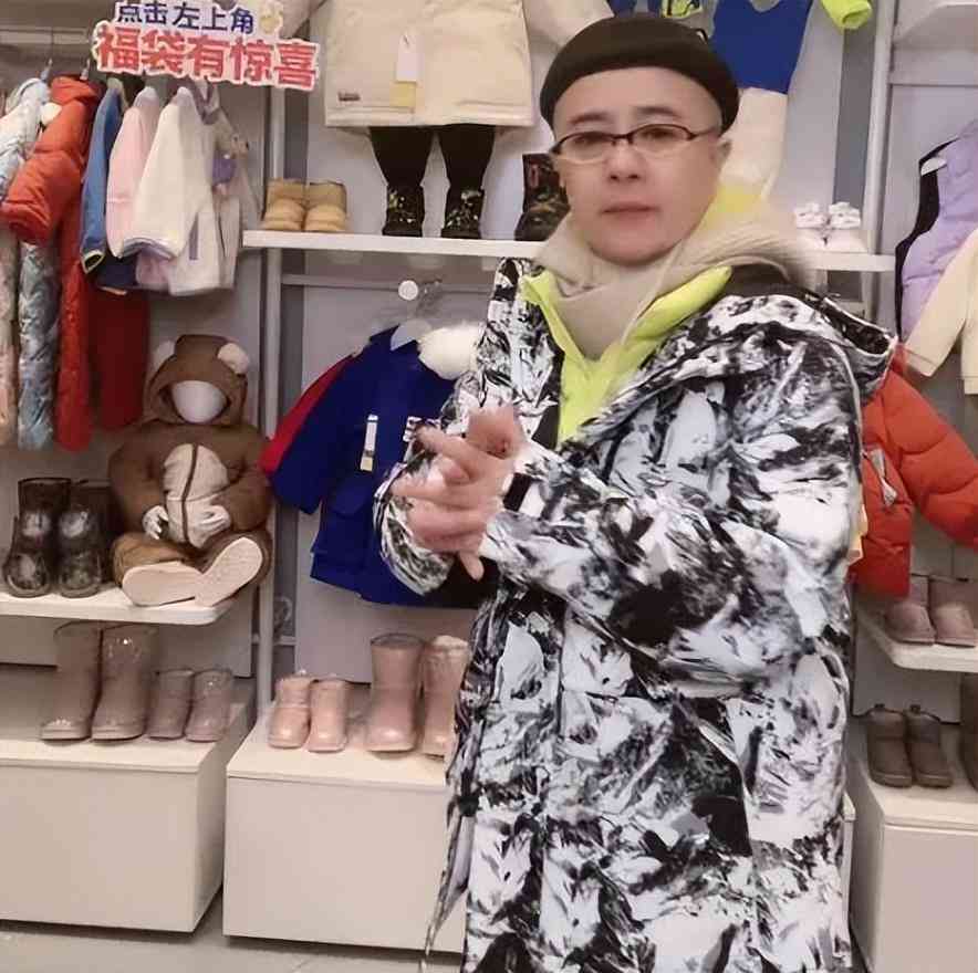 李思思专访化妆品公司(思思化妆品有限公司)插图14