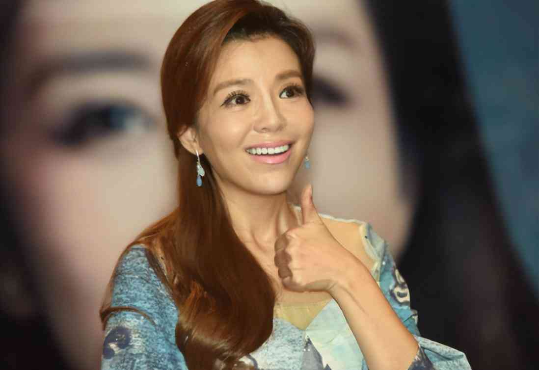 李思思专访化妆品公司(思思化妆品有限公司)插图25