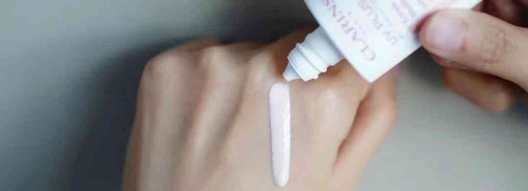 有没有保湿又防晒的化妆品(化妆品防晒霜哪个好用)插图6