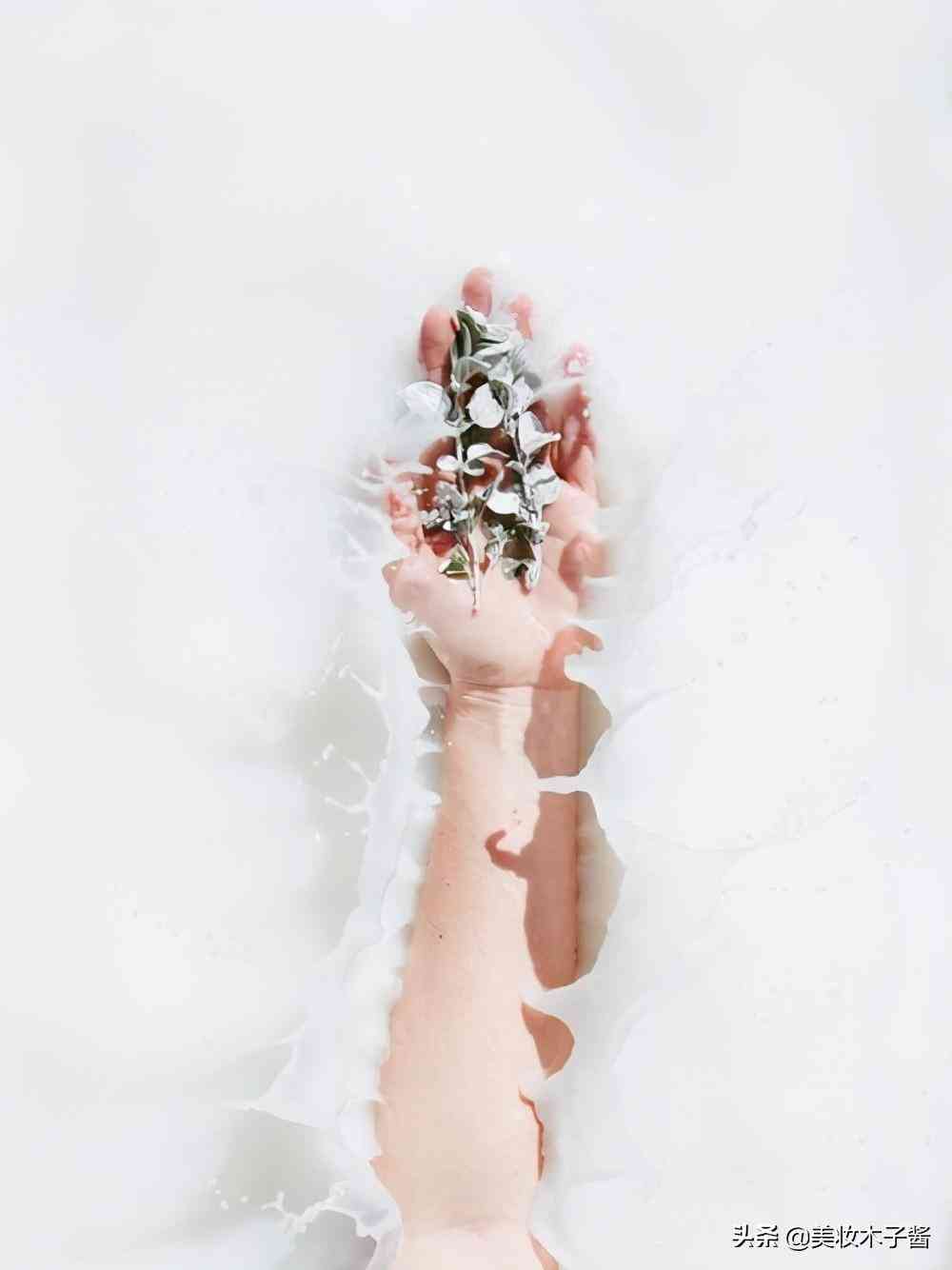 女生随身用什么化妆品好看(女生用什么样的化妆品比较好)插图4