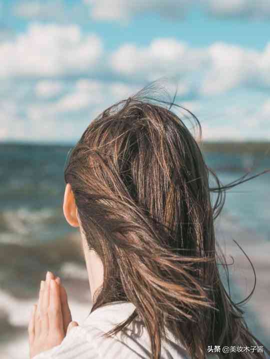 女生随身用什么化妆品好看(女生用什么样的化妆品比较好)插图17