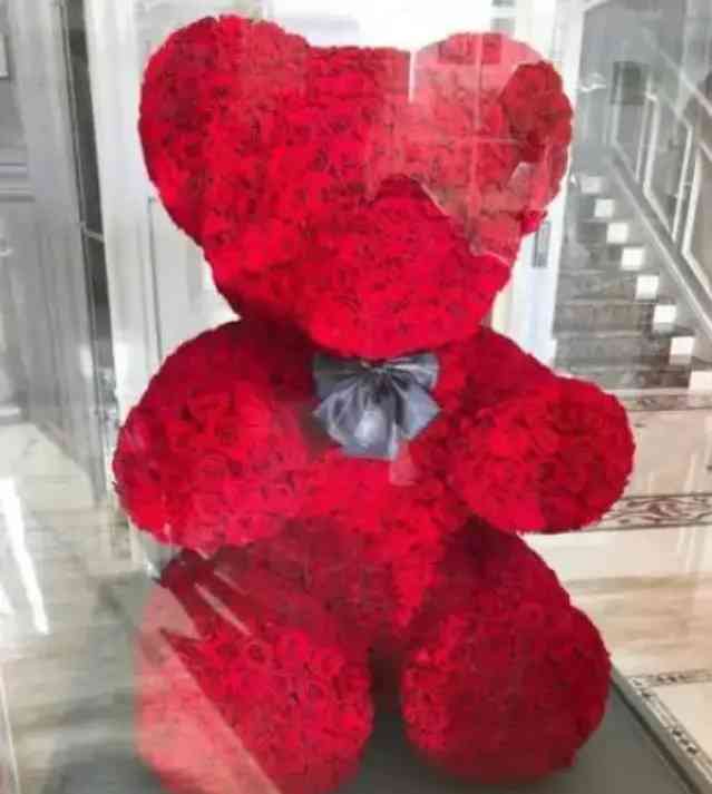 女人卖5万化妆品(女人卖5万化妆品怎么样)插图13