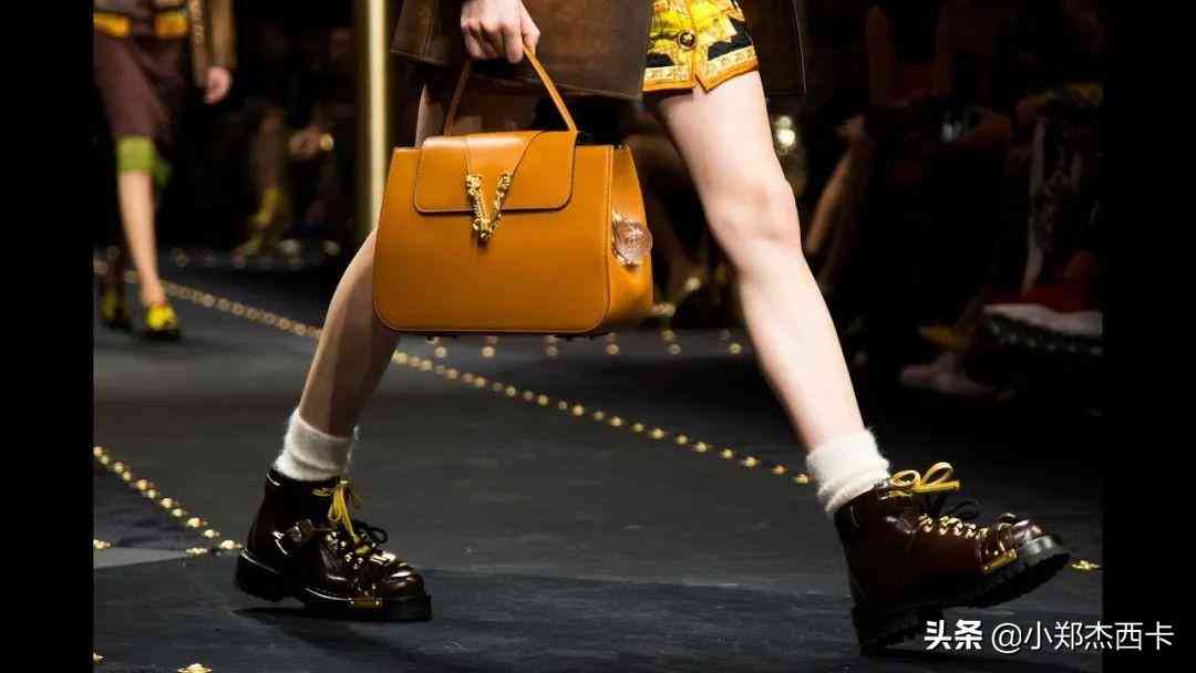 方扣化妆品(方扣化妆品水为什么用着脸热)插图7