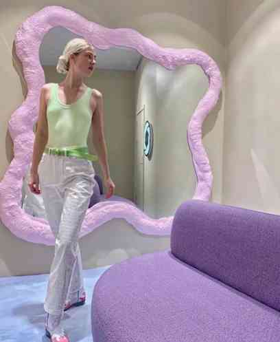 可移动镜子改造化妆品(可折叠化妆镜)插图26 可移动镜子改造化妆品(可折叠化妆镜)插图26