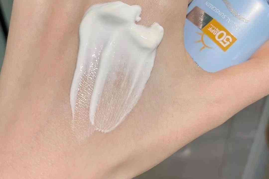 含化学成分少的化妆品(化妆品含哪些成分不好)插图6