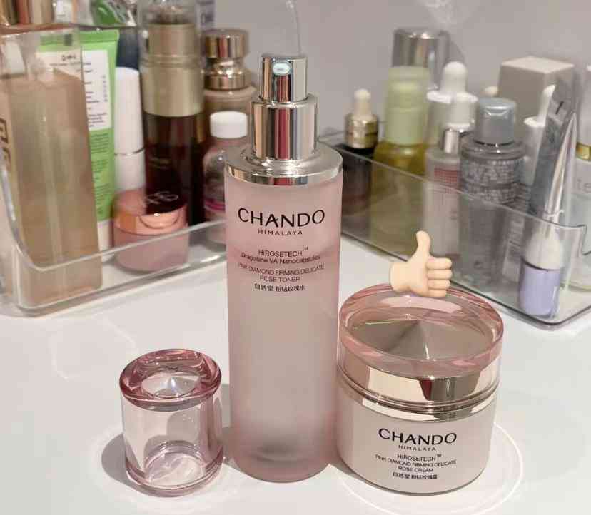 女人化妆品中老年(老年人 化妆品)插图7