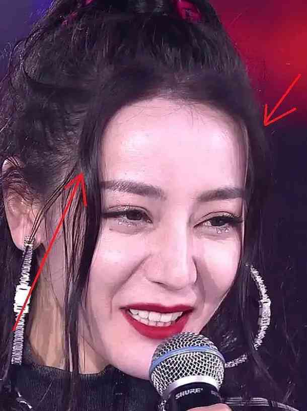 迪丽热巴的私人化妆品(迪丽热巴的私人化妆品牌子)插图28 迪丽热巴的私人化妆品(迪丽热巴的私人化妆品牌子)插图28