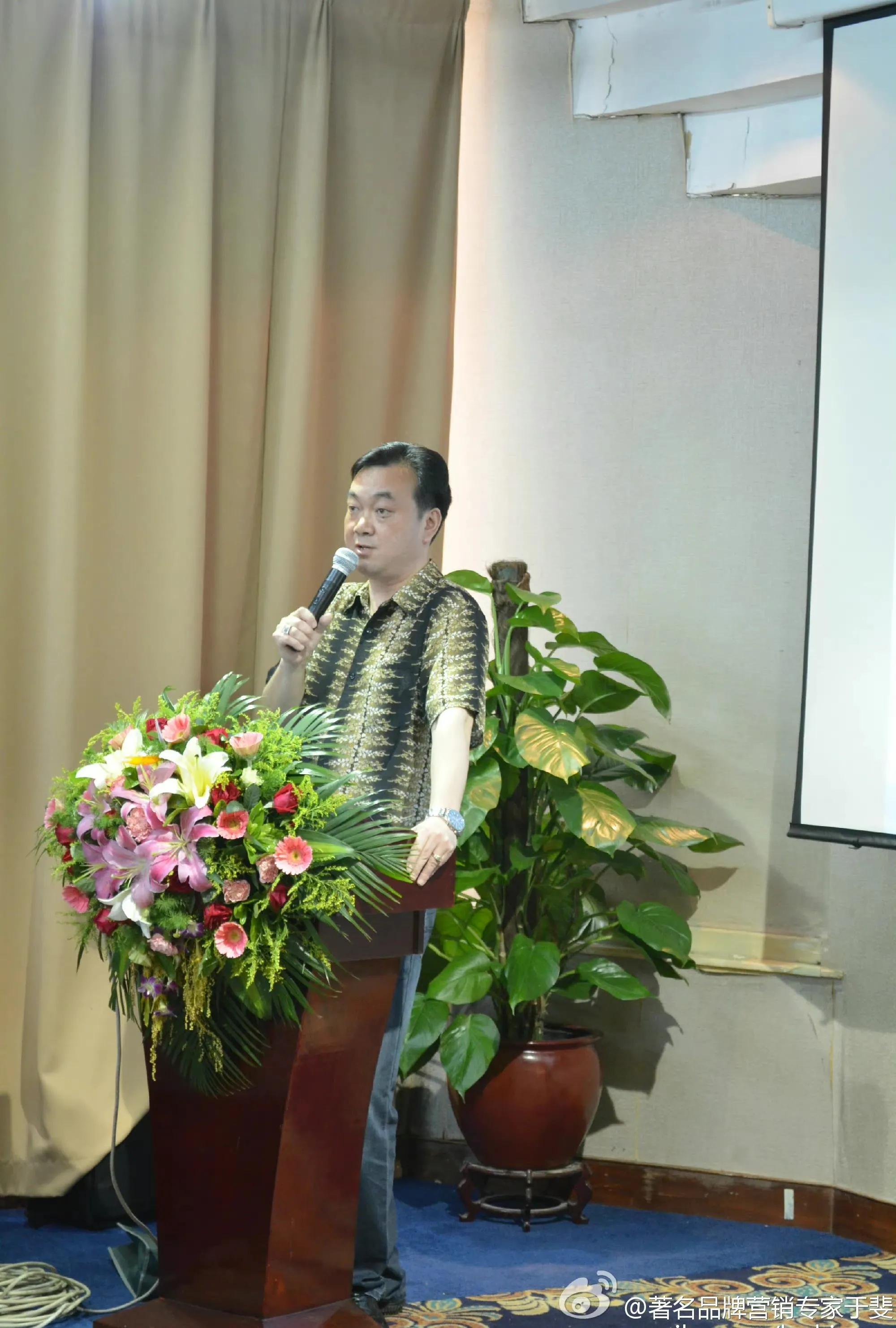 化妆品营销文案策划(化妆品营销文案策划案例)插图9