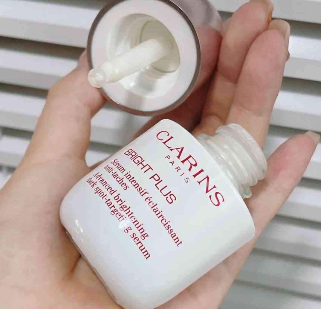 男生显脸白化妆品品牌推荐(男生显脸白化妆品品牌推荐一下)插图12