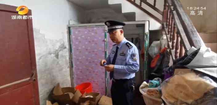 怀化化妆品加工厂品牌(怀化市化妆品批发市场)插图4 怀化化妆品加工厂品牌(怀化市化妆品批发市场)插图4