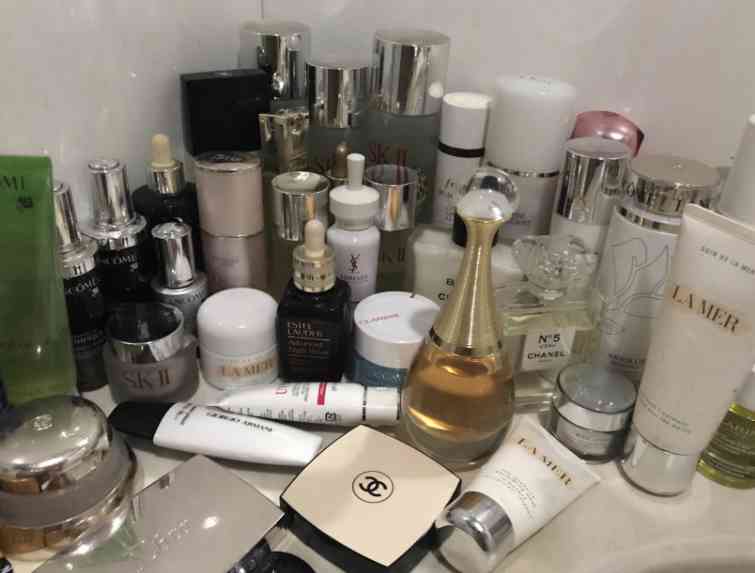 室友借你化妆品(室友要用你的化妆品)插图3 室友借你化妆品(室友要用你的化妆品)插图3