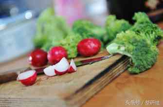 黄蓉化妆品图片(黄蓉化妆品图片高清)插图3 黄蓉化妆品图片(黄蓉化妆品图片高清)插图3