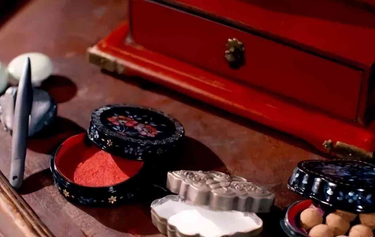 古代蓝色化妆品叫什么(古代怎么叫蓝色)插图9 古代蓝色化妆品叫什么(古代怎么叫蓝色)插图9