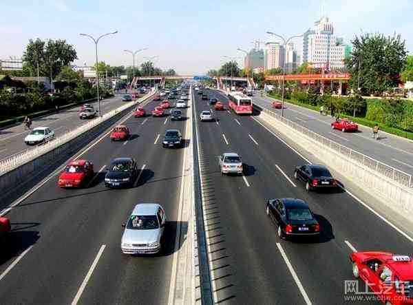 化妆品用不用打蜡抛光好(打蜡可以不用抛光吗)