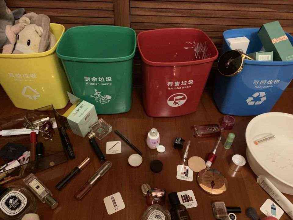 父子打碎化妆品事件后续(父子打碎化妆品事件后续处理)插图2 父子打碎化妆品事件后续(父子打碎化妆品事件后续处理)插图2