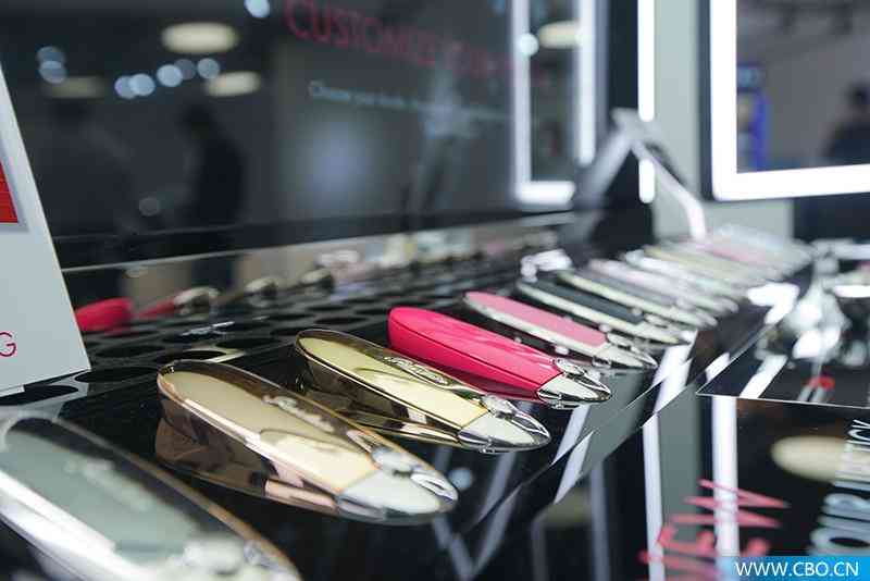 化妆品展台销售互动(作为展销品的化妆品)插图4