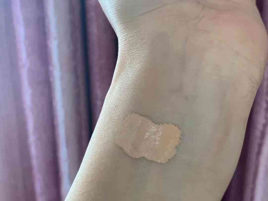 遮瑕化妆品品牌排行榜(遮瑕霜品牌排行榜)插图4 遮瑕化妆品品牌排行榜(遮瑕霜品牌排行榜)插图4