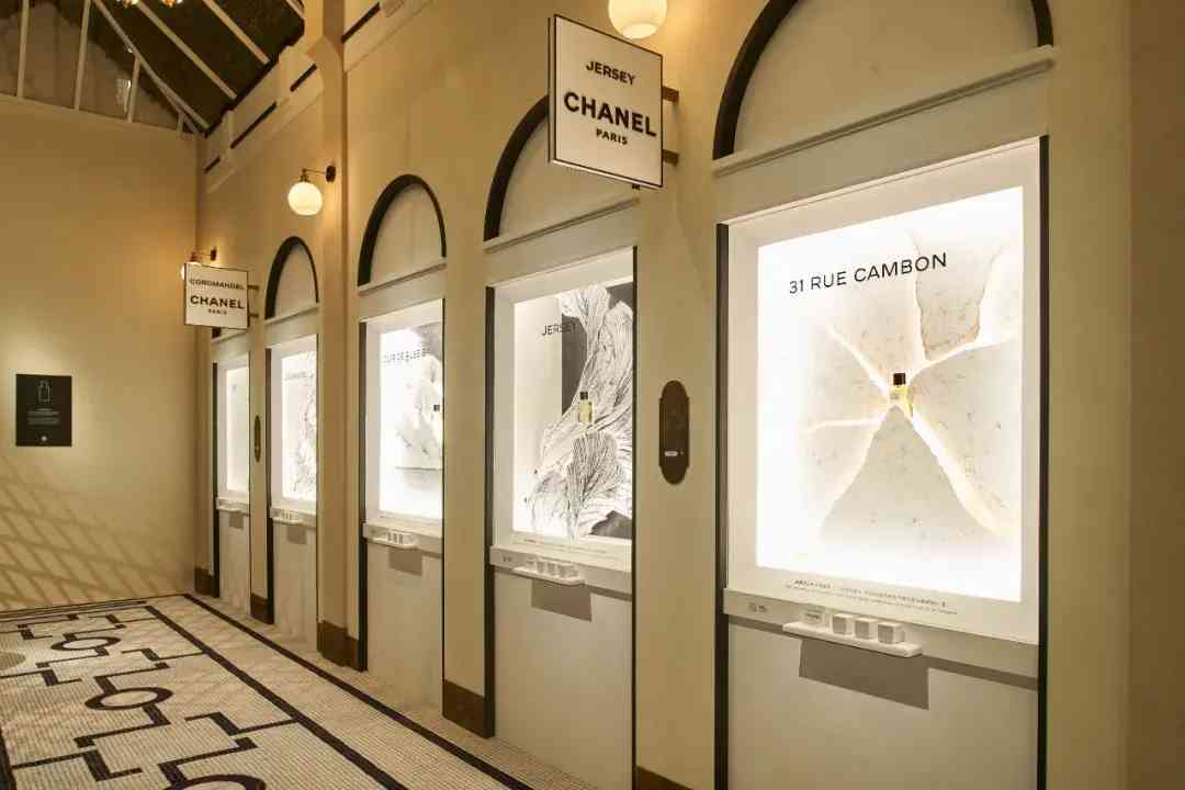 香奈儿化妆品怎么没封口(香奈儿香水没有塑封)插图24